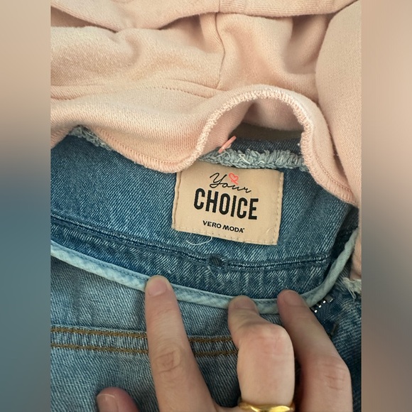 Oversized jean jackets - Picture 7 of 8